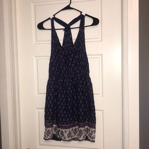 2/10 Forever 21 dress